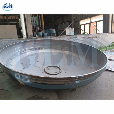 Đầu bể được hình thành bằng thép cacbon, đầu tàu áp suất